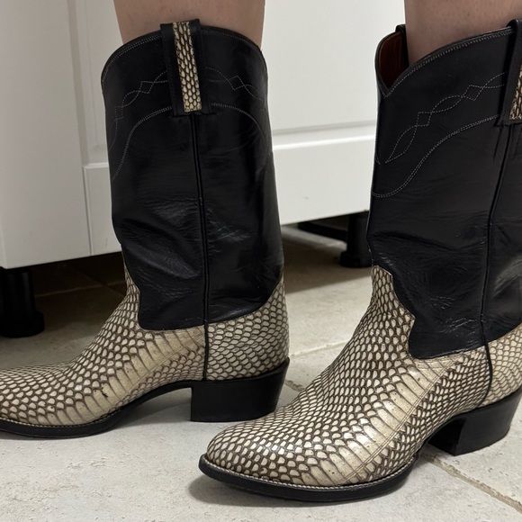 El Paso, TX Handmade, Genuine Leather and Snake Skin Cowboy Boots - Picture 1 of 5